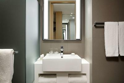 لت هتل ل7 میئونگدنگ