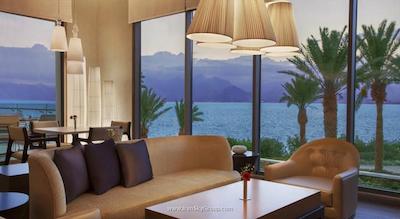 اکرا باروت هتل