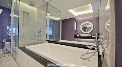 اکرا باروت هتل