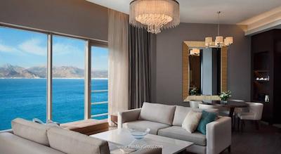 اکرا باروت هتل