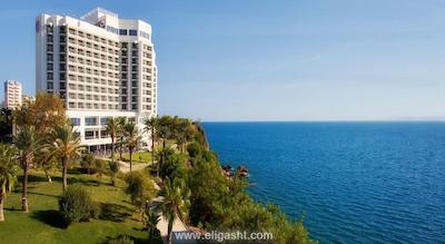 اکرا باروت هتل