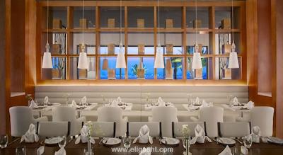 اکرا باروت هتل