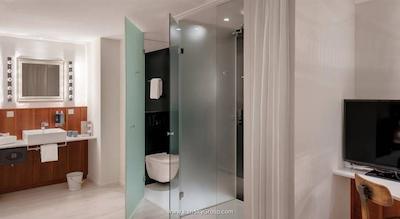 روبی صوفیه هتل وین