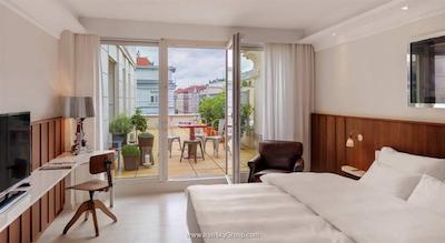 روبی صوفیه هتل وین