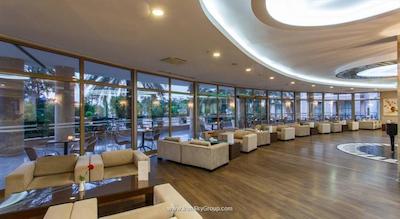 لوسیدا بیچ هتل