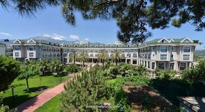 لوسیدا بیچ هتل