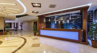 لوسیدا بیچ هتل