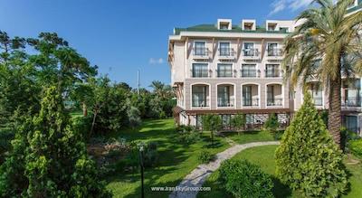 لوسیدا بیچ هتل