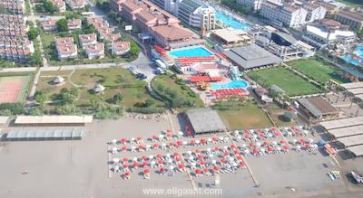 بلک سیگیت ریزورت هتل