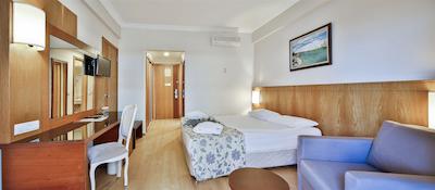 بلک سیگیت ریزورت هتل