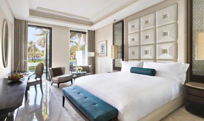 ال بوستان پالاس، ای ریتز کارلتون هتل