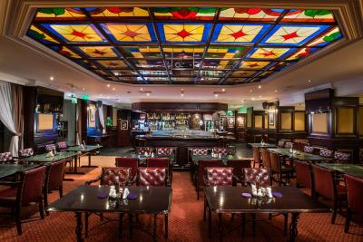 کراون پلازا مسقط