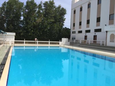 ال مدینه هالیدی