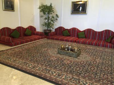 ال مدینه هالیدی