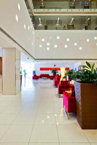 گلدن تولیپ مسقط