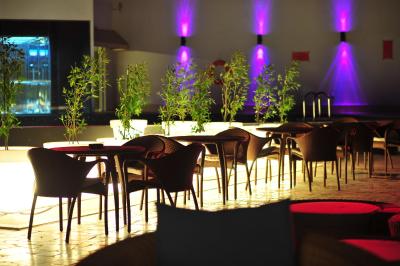 گلدن تولیپ مسقط