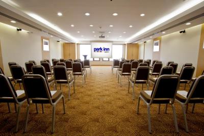 گلدن تولیپ مسقط