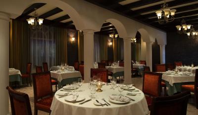 رادیسون بلو هتل مسقط