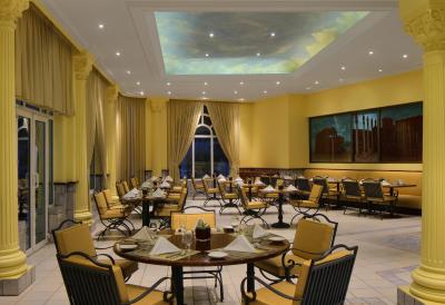 رادیسون بلو هتل مسقط