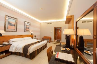 رامادا قروم بیچ