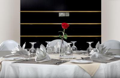 رامادا قروم بیچ