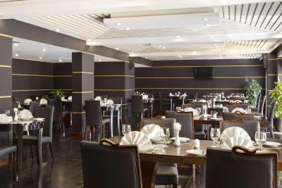 رامادا قروم بیچ