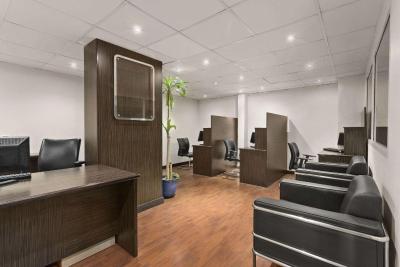 رامادا قروم بیچ