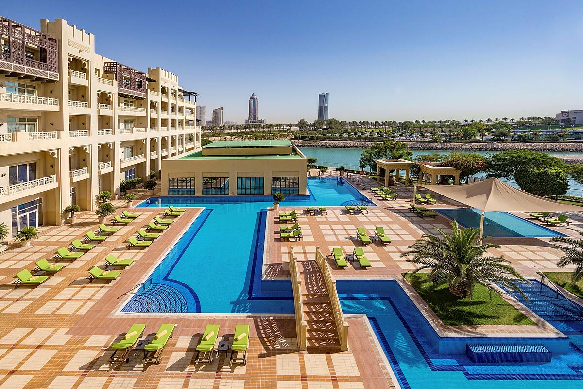هتل اینترکانتیننتال بیچ اند اسپا دوحه