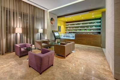 هفتاد و دو هتل