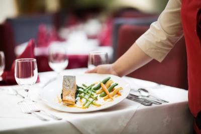 ادمیرال پلازا هتل