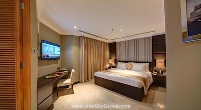 دبی مارین بیچ ریزورت اند سپا