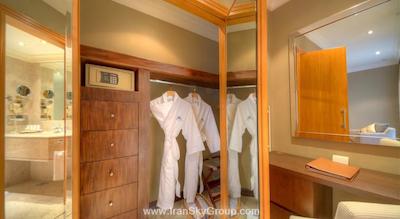 دبی مارین بیچ ریزورت اند سپا