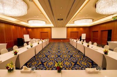 دبی مارین بیچ ریزورت اند سپا