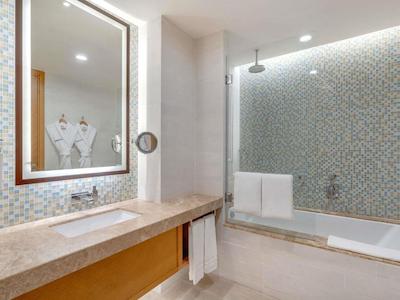 سوئیسوتل الغریر