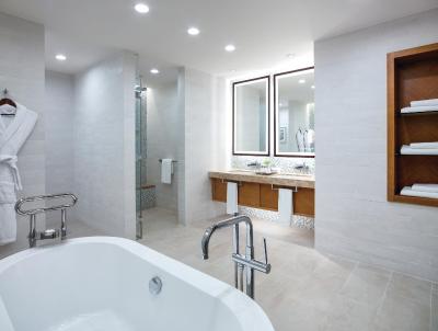 سوئیسوتل الغریر