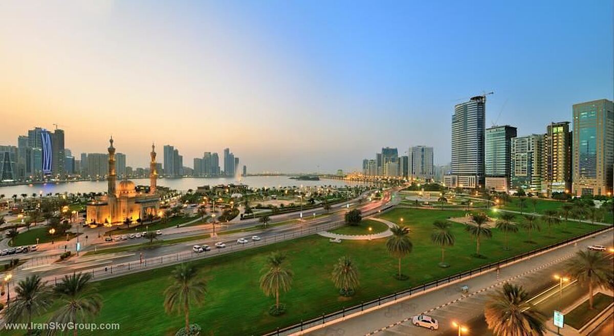 المجاز پرمیر دلوکس هتل آپارتمنتس