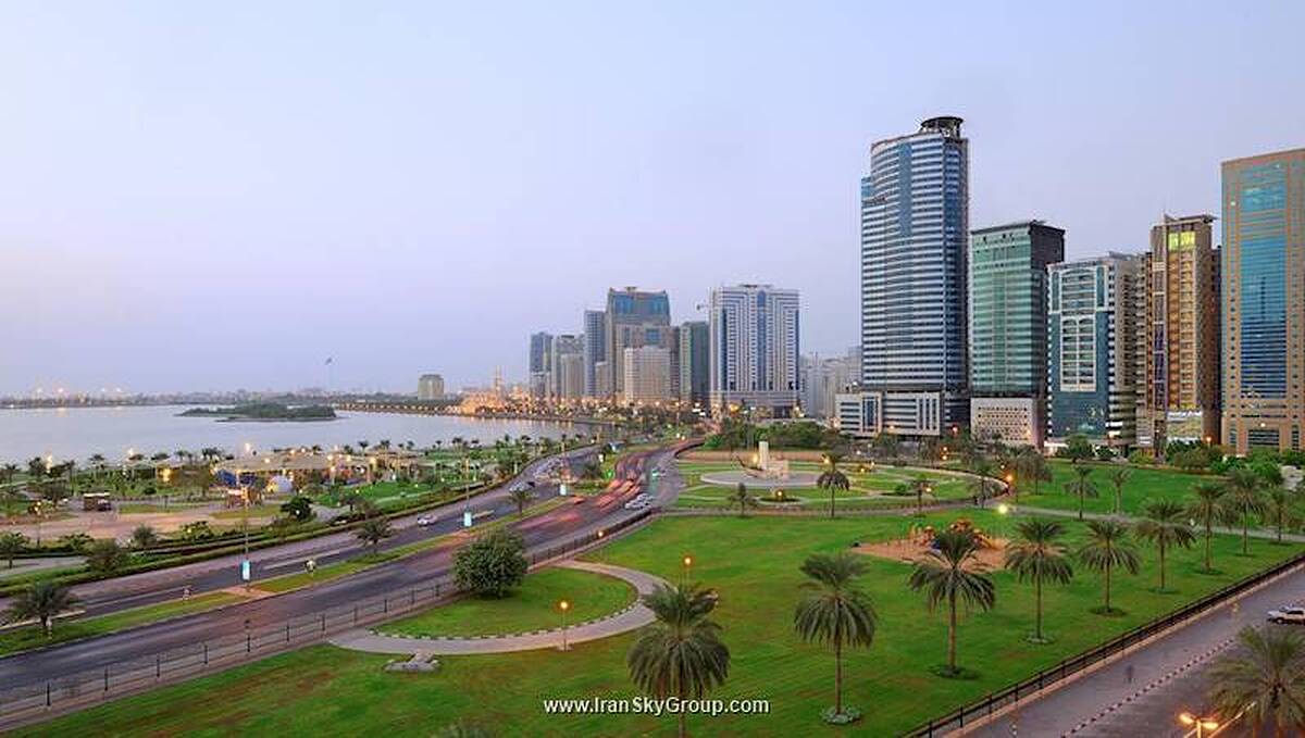 المجاز پرمیر دلوکس هتل آپارتمنتس