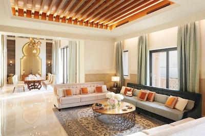 مدینه جمیرا-القصر