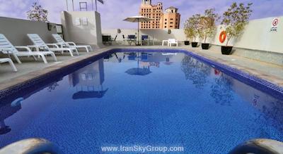 هتل آپارتمان آئوریس بوتیک