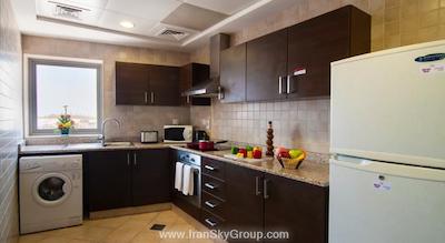 هتل آپارتمان آئوریس بوتیک