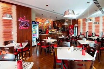 هتل آپارتمان آئوریس بوتیک