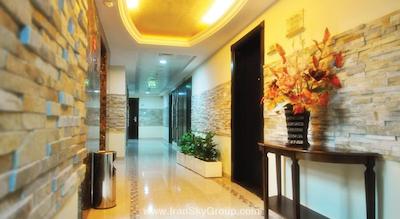 هتل آپارتمان آئوریس بوتیک