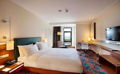 دابل تری بای هیلتون هتل وان