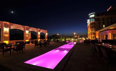 دابل تری بای هیلتون هتل وان