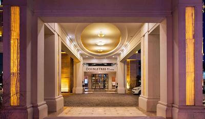 دابل تری بای هیلتون هتل وان