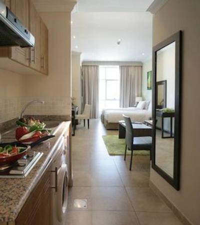 آئوریس هتل آپارتمان دیره