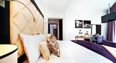 هتل آپارتمان آئوریس مترو سنترال