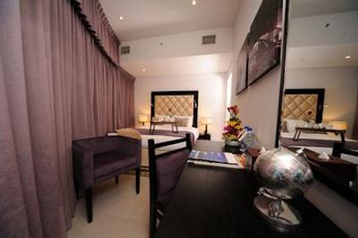 هتل آپارتمان آئوریس مترو سنترال