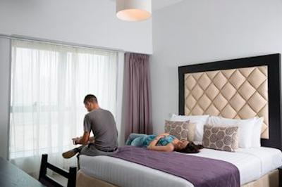 هتل آپارتمان آئوریس مترو سنترال