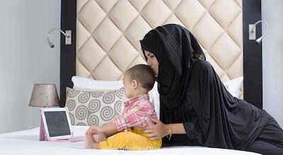 هتل آپارتمان آئوریس مترو سنترال